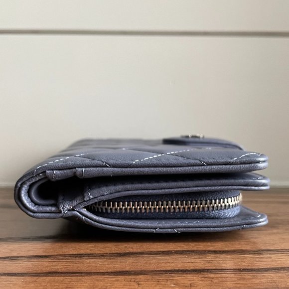 Chanel | 2011 French Purse wallet - Picture 9 of 13